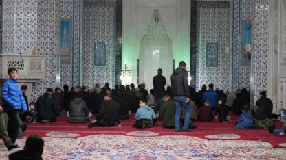 Iğdır’da İlk Teravih Namazı Coşkusu