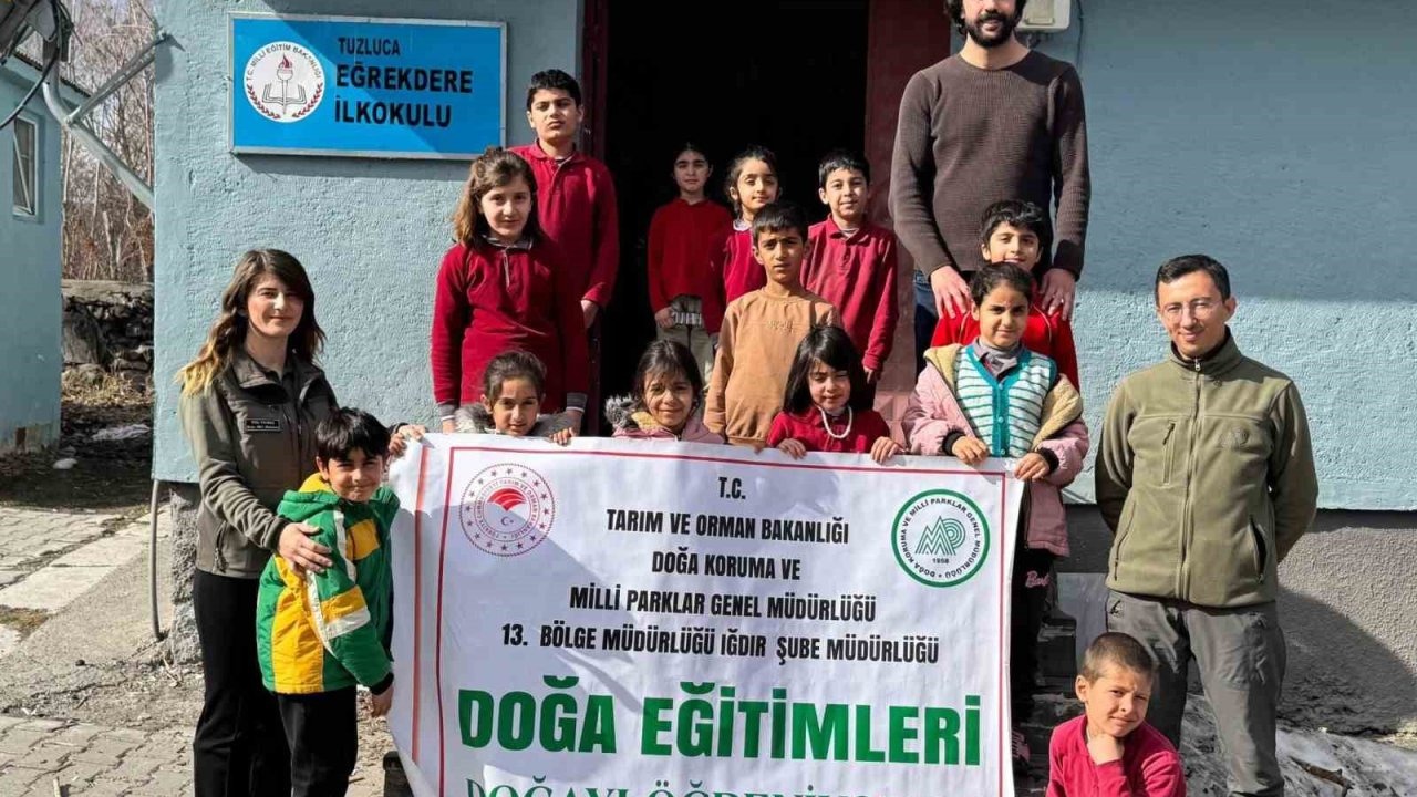 Iğdır’da Öğrencilere Doğa Eğitimi! Biyokaçakçılık Uyarısı Yapıldı