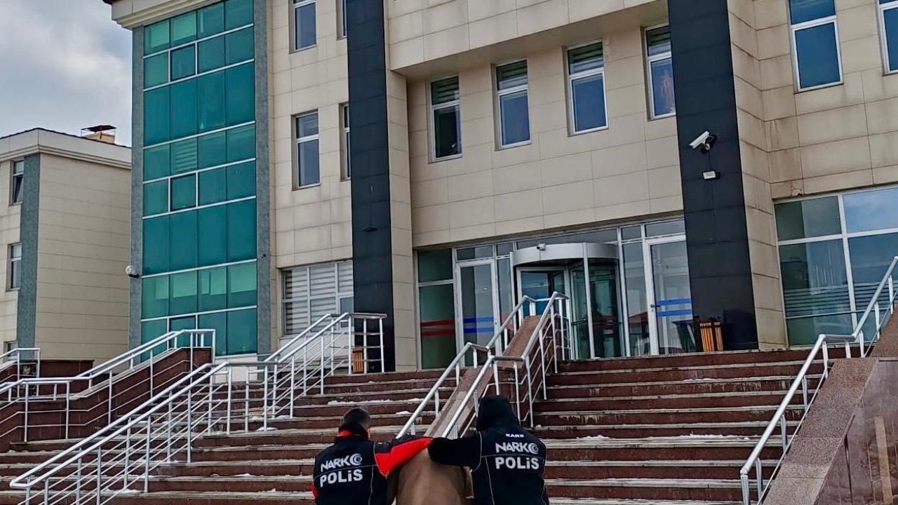 Kars’ta Uyuşturucu Operasyonu: Binlerce Gencin Zehirlenmesi Engellendi