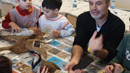 Minikler Laboratuvarda Yılan ve Kuşları İnceledi! Iğdır’da Doğa Dersi Şaşırttı