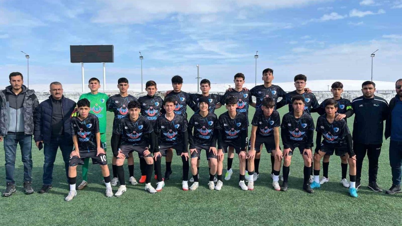 Muş Gençlerbirliği’nden 50. Yılda Çifte Zafer: U-16’da da Şampiyonluk Geldi