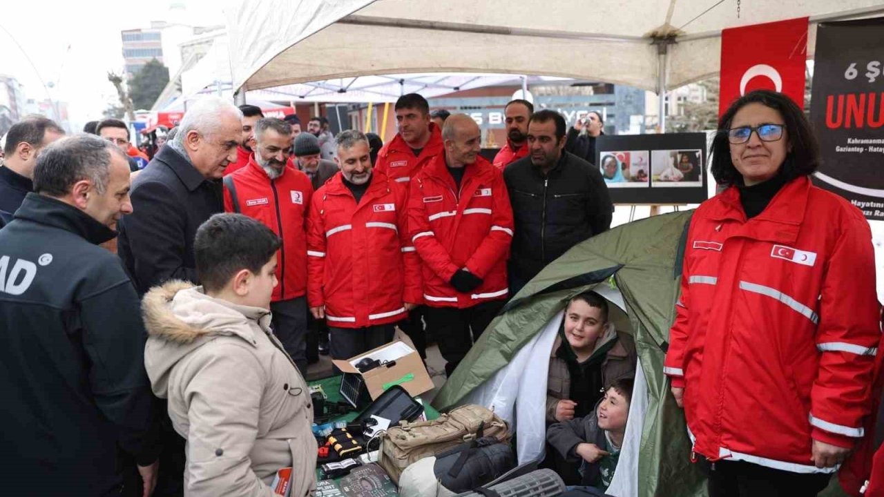 Muş’ta 6 Şubat Deprem Şehitleri Dualarla Anıldı