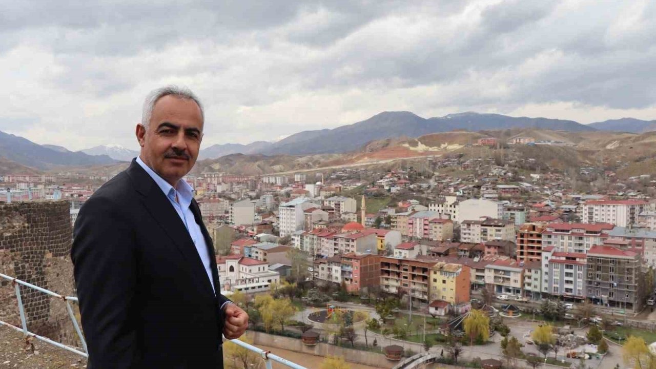 Oltu’ya Büyük Yatırım: Bölgesel Araç Muayene İstasyonu İçin İmzalar Atıldı