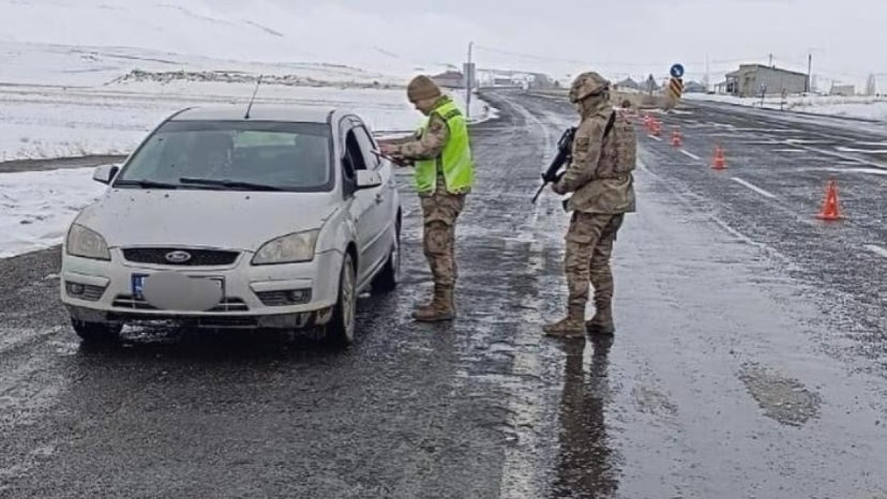 Patnos’ta Kış Mesaisi: Emniyet ve Jandarmadan Sıkı Trafik Denetimi
