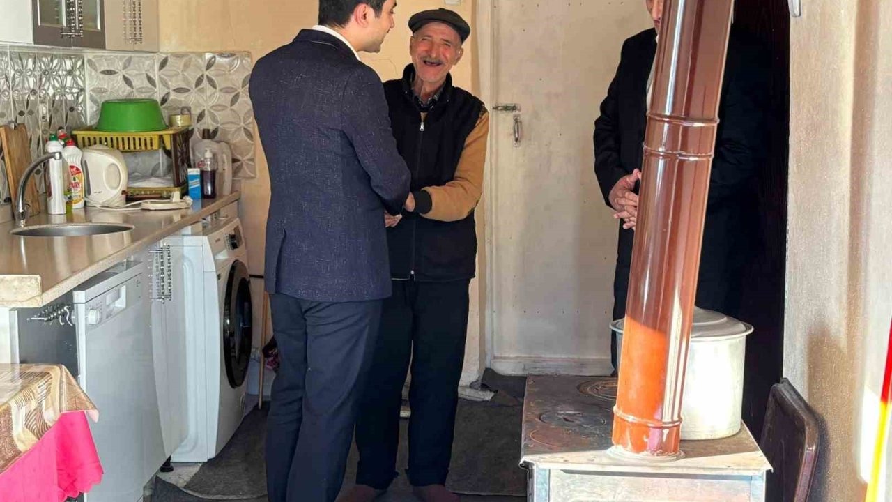 Susuz’da Gönül Ziyareti: Kaymakam Tutal, Haydar Amca’nın Kapısını Çaldı