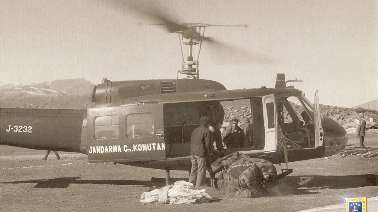 Van Çaldıran Depremi'nin 50. Yılı: Jandarma'dan Tarihi Görüntüler