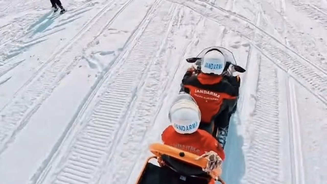 Van’da JAK Timlerinden Abalı Kayak Merkezi’nde Güvenlik Mesaisi