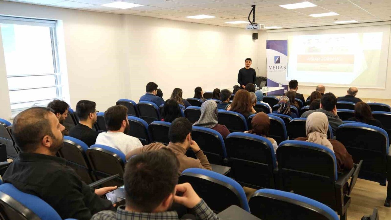 VEDAŞ’tan Farkındalık Eğitimi: "Akran Zorbalığı" Masaya Yatırıldı