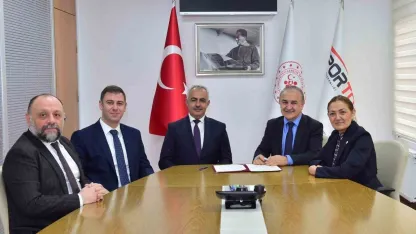 Oltu’ya 400 Kişilik Modern Spor Salonu Müjdesi