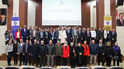 ETÜ'de Gurur Günü: Akademisyenler Ödüllerine Kavuştu