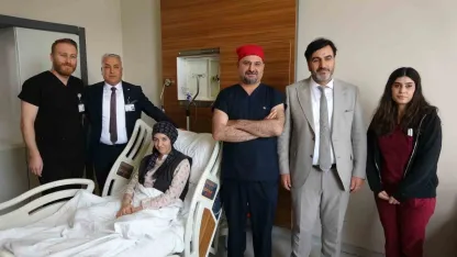 Van'da Tıbbi Devrim: Göğüs Açılmadan Kalp Ameliyatı Yapıldı