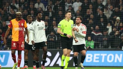 Galatasaray'ın derbi karnesi: Kartlar havada uçuştu