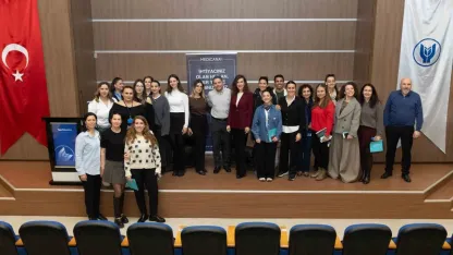 Rahim ağzı kanserini dünya üzerinden silmek mümkün: Uzmanlardan aşı ve tarama vurgusu