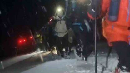 Ağrı Dağı’nda Zirve Tırmanışı Olumsuz Hava Şartlarına Takıldı