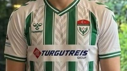 Genç Futbolcu Tatil İçin Gittiği İstanbul'da Hayatını Kaybetti