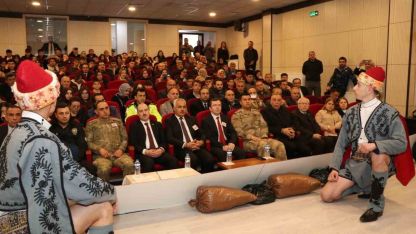 Oltu’da Duygu Dolu Anma: Çanakkale Zaferi’nin 111. Yıl Dönümünde Şehitler Unutulmadı