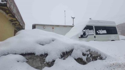 Van’ın Başkale İlçesinde Mart Ayı Sonunda Kar Sürprizi Yaşandı