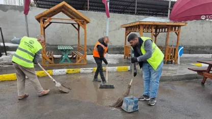 Ardahan Belediyesi Bahar Temizliği Çalışmalarına Yeniden Başladı