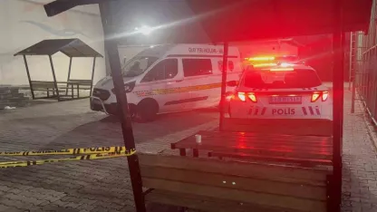 Arkadaş Kavgası Ölümle Bitti: 15 Yaşındaki Çocuğu Bıçaklayan Saldırgan Firari!