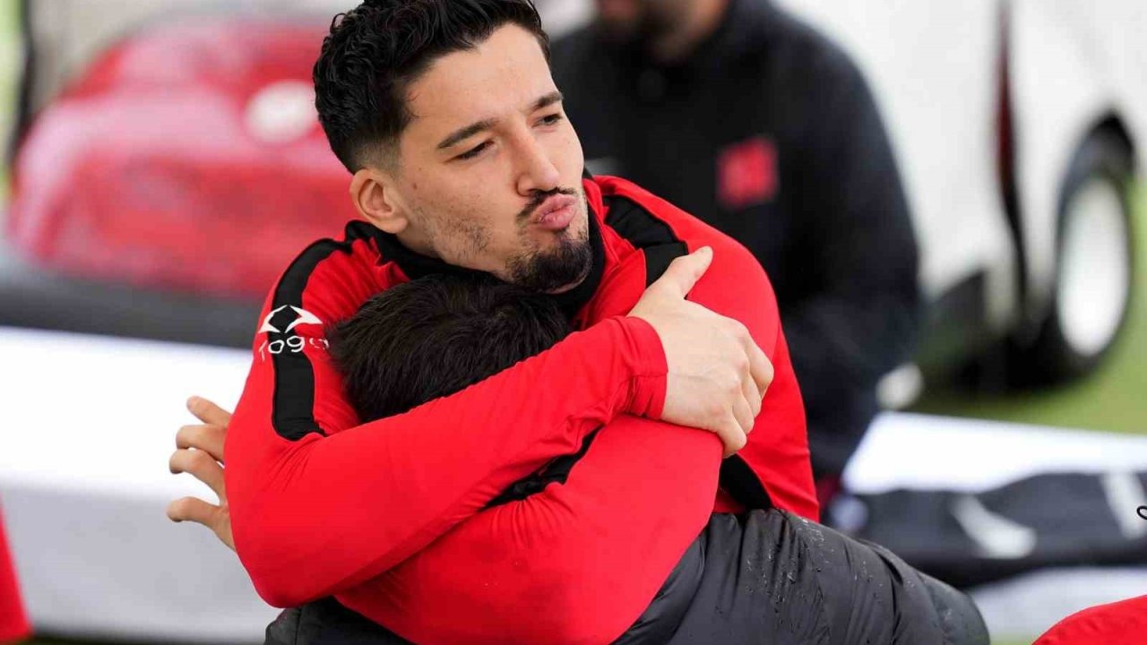 A Milli Futbol Takımı Kosova Maçı Hazırlıklarını Sürdürüyor