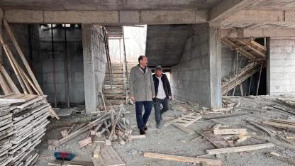 Aralık’ta 16 Derslikli Yeni Okul Yükseliyor! Atatürk İlkokulu/Ortaokulu İnşaatı Sürüyor