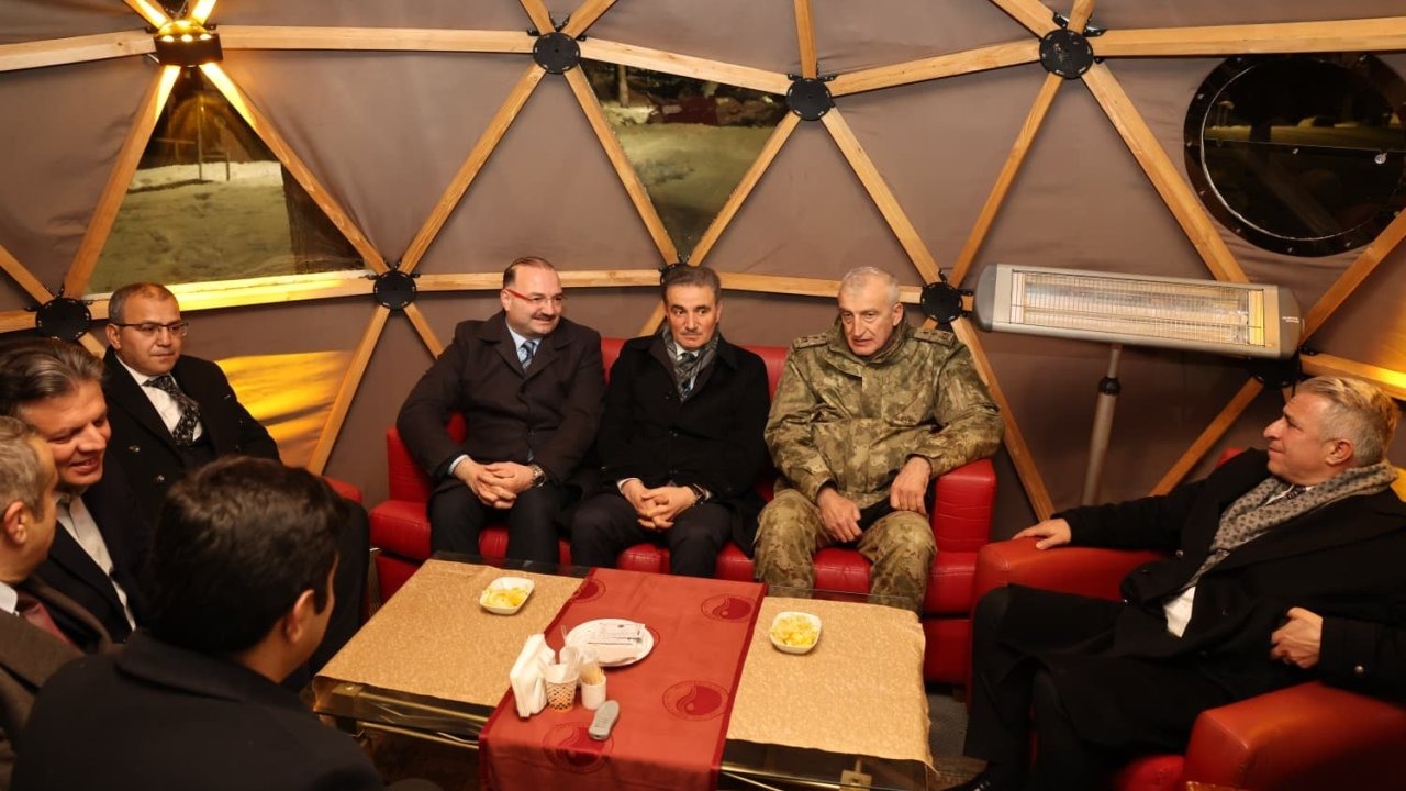 Atatürk Üniversitesi Kampüsünde Ramazan Ruhu: "Ramazan Yolu" Yoğun İlgi Görüyor