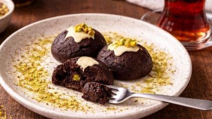 Çay saatlerinin yeni gözdesi: Ağızda dağılan şerbetli kurabiye