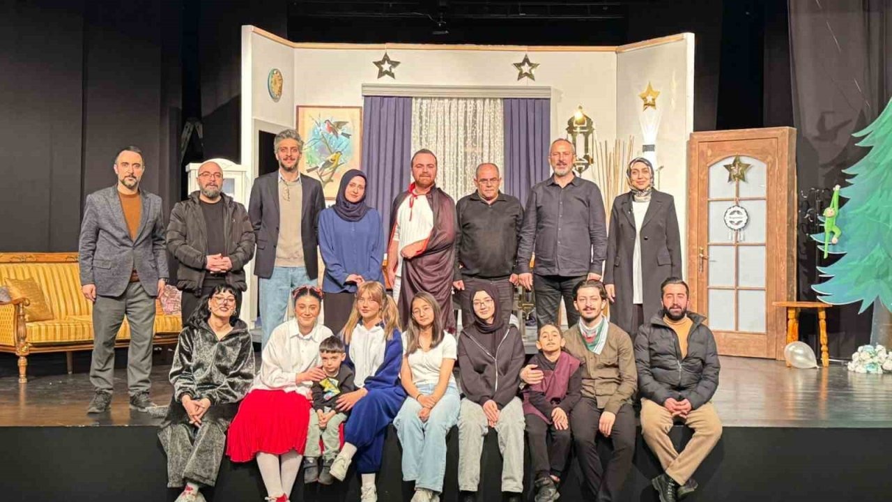 Erzurum Şehir Tiyatrosu’nun "İlk Orucum" Oyunu Çocuklardan Büyük İlgi Gördü