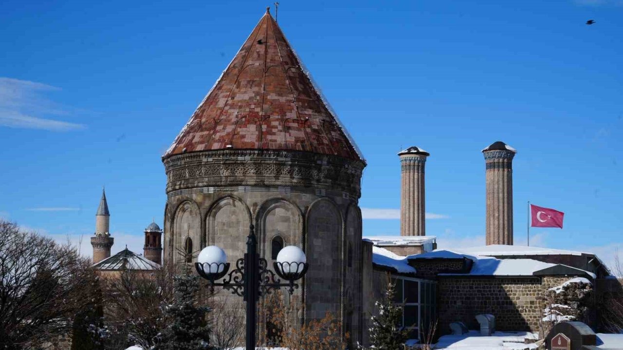 Erzurum ve Çevresinde Kar Yağışı Bekleniyor