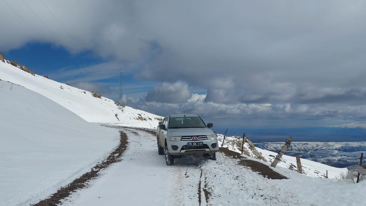 Iğdır İl Özel İdaresi’nden Kesintisiz Kar Mesaisi: Tüm Köy Yolları Ulaşıma Açıldı