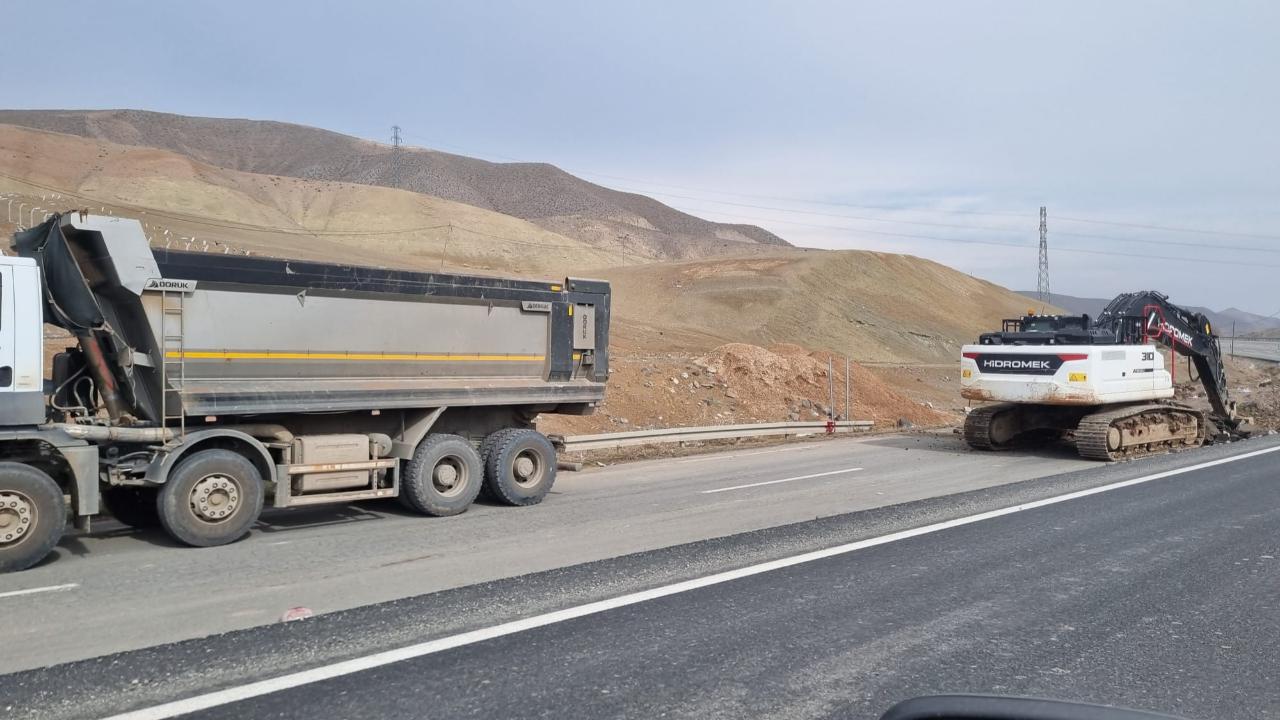 Iğdır-Kars Karayolu bakım ve asfaltlama ve bakım çalışması
