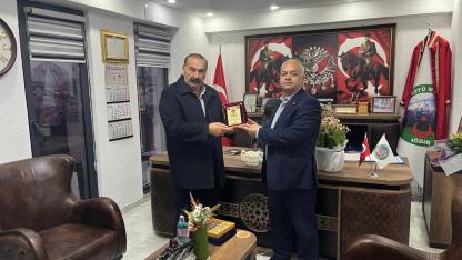 Iğdır Ziraat Odası’ndan Vefa: Başkan Bağrı, Başarılı Muhtarı Ödüllendirdi!