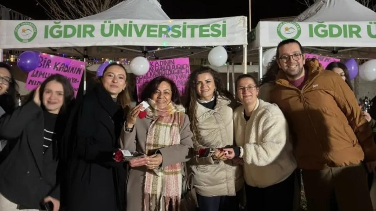 Iğdır’da 8 Mart Rüzgarı: Gökyüzüne Özgürlük Balonları Bırakıldı