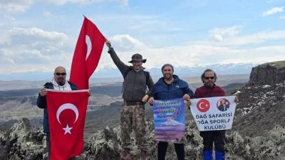 Iğdır’da Dağcılardan Orman Haftası’na Özel Doğa Yürüyüşü