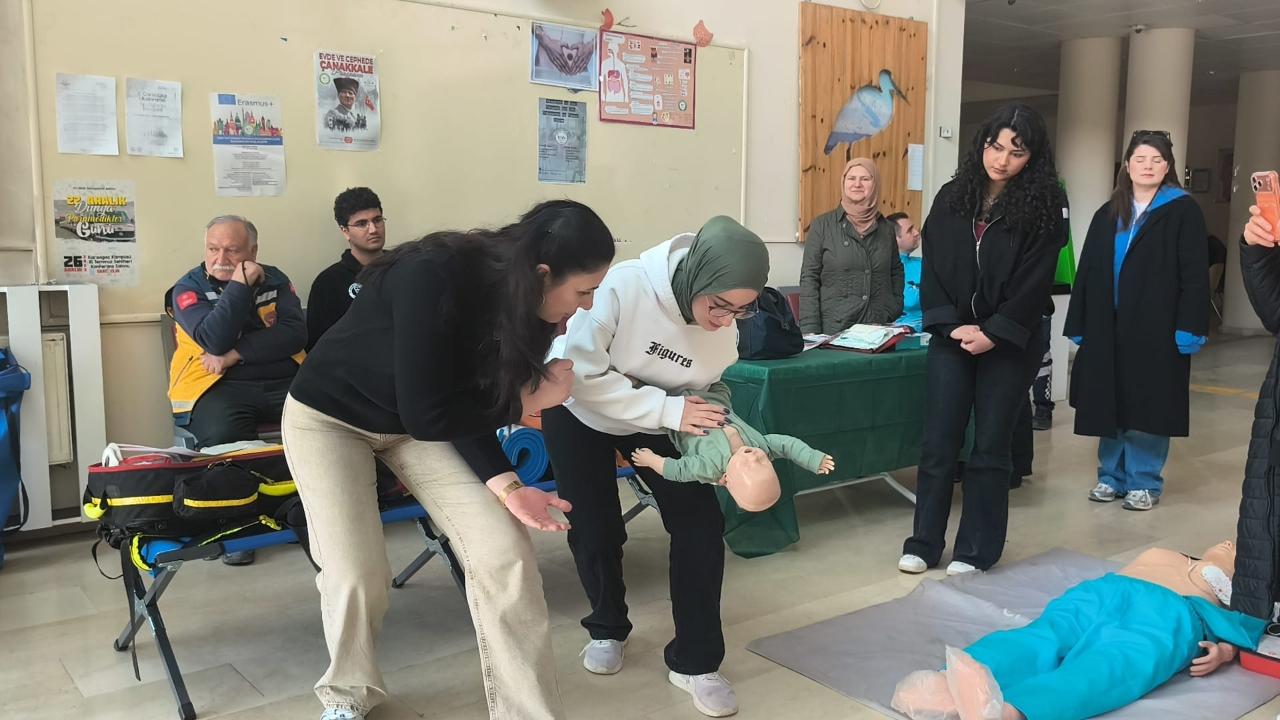 Iğdır’da Hayat Kurtaran Eğitim: Sağlıkçılar Sahaya Hazırlanıyor