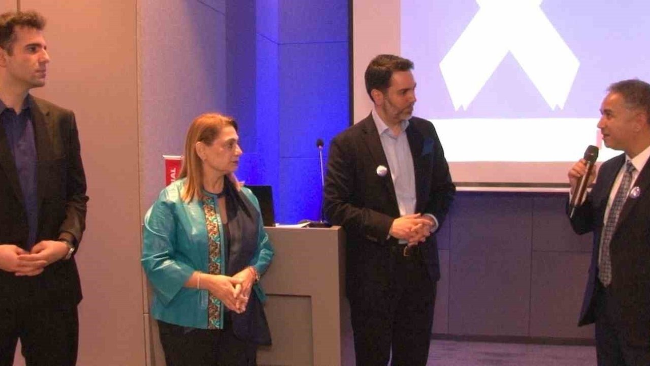 Kolon Kanseri Farkındalığı İçin Türkiye’de Mavi Gün Etkinliği