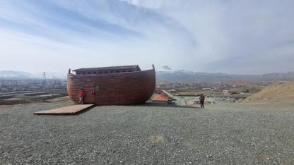 Tuzluca’daki Nuh’un Gemisi Maketi Ziyaretçilerin İlgi Odağı Oldu