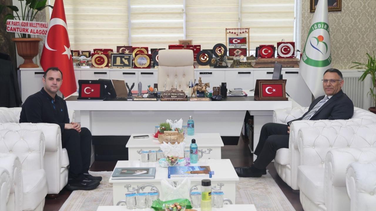 Vali Yardımcısı Abdurrahman Çelebi'den Iğdır Üniversitesi'ne Veda Ziyareti