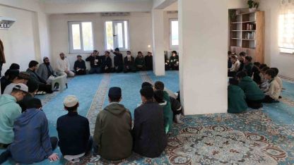 Çaldıran’da Geleceğin Hafızları Kitaplarla Buluşuyor: "Kitap Tahlili Programı" Başladı