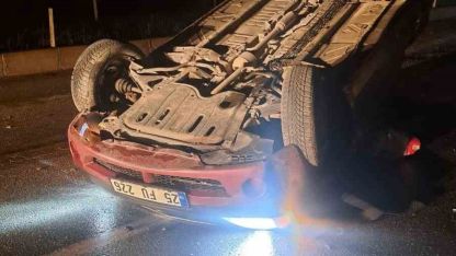 Erzurum’un Aşkale İlçesinde Korkutan Kaza: Otomobil Karşı Şeride Uçtu