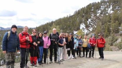 Erzurum Oltu’da Doğaseverler Baharın Gelişini Kar Çiçekleri Eşliğinde Kutladı