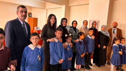 Minik Eller Toprakla Buluşuyor: Diyadin'de Öğrenciler Üretimi Okulda Öğrenecek