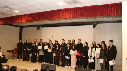 Oltu’da Müzik Dolu Gece: Geleneksel Ses Yarışmasında Şampiyon Değişmedi