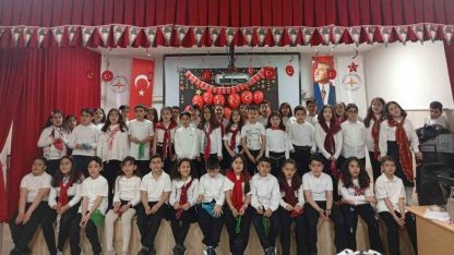 Vanlı Öğrencilerden Anlamlı Vefa: Konser Geliri Mehmetçik Vakfı’na
