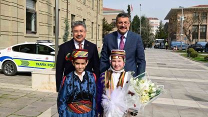 İçişleri Bakan Yardımcısı Ali Çelik, Eskişehir Valisi Dr. Erdinç Yılmaz’a Nezaket Ziyaretinde Bulundu