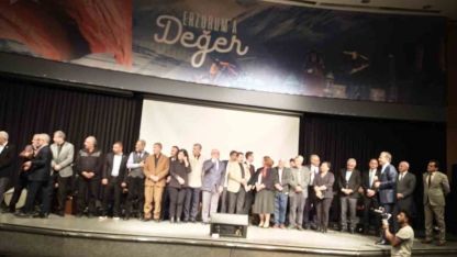 Türküler Ragıp Topçu İçin Söylendi: Erzurum’da Duygu Dolu Kültür Sanat Gecesi