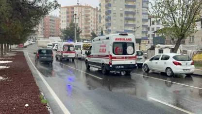 Diyarbakır Bağlar’da Esnaf Kavgası Meydan Savaşına Döndü: 3 Yaralı