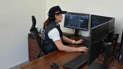 Kars Emniyeti'nden Sosyal Medyada Suç Unsurlarına Geçit Yok