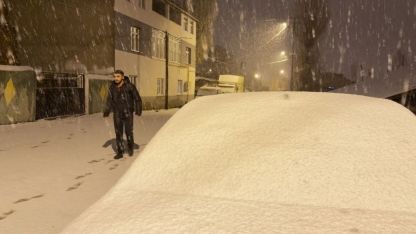 Yaz Beklerken Kış Geri Geldi: Sarıkamış’ta Kar Kalınlığı 15 Santimetreyi Aştı