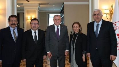 Selami Altınok Duyurdu: Erzurum’un Yeni Spor Kompleksi İçin İmzalar Atıldı